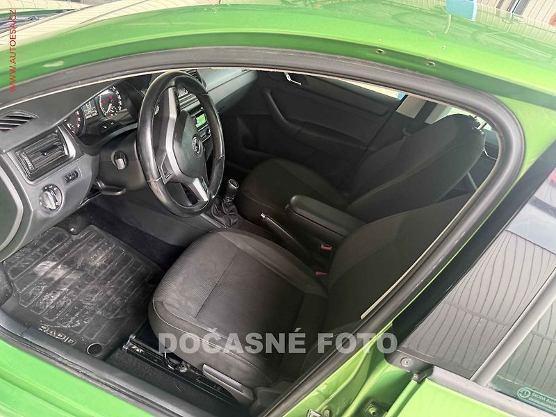 Škoda Rapid (2014) 1.6TDi, ČR, AC - fotka 3 z 3
