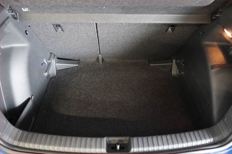 Škoda Fabia (2022) Style 1.0 TSI, Serv.kniha - fotka 13 z 19