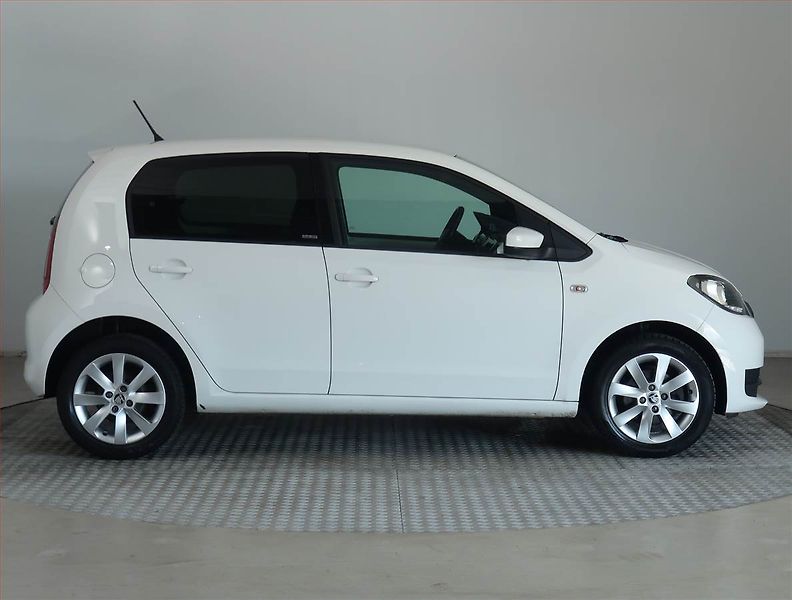 Škoda Citigo (2019) 1.0 MPI, Park. senzory - fotka 6 z 17