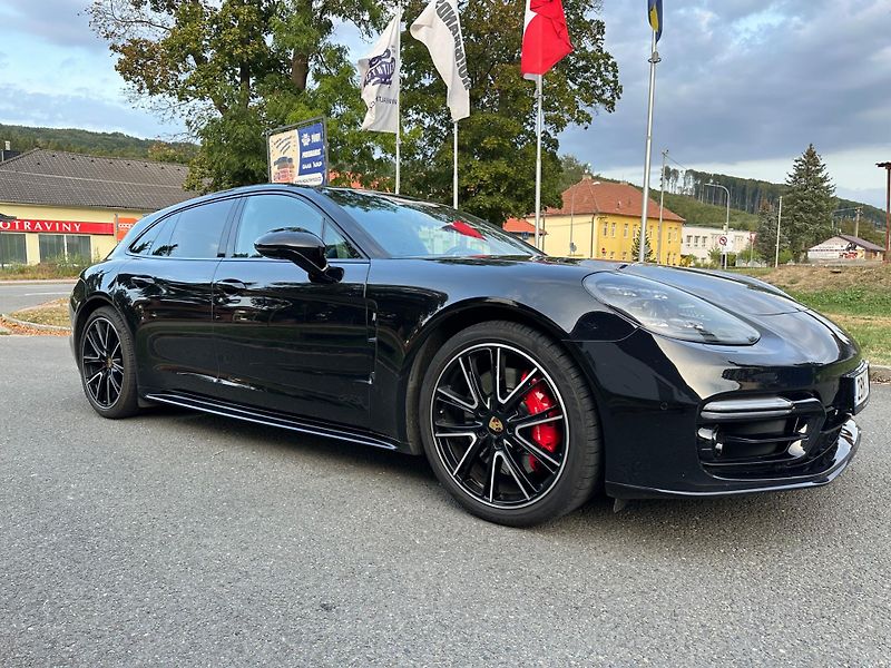 Porsche Panamera Sport Turismo GTS 4.0 /338kW - fotka 3 z 13