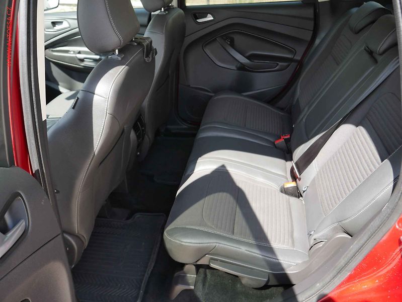 Ford Kuga (2019) 1.5 EB, ČR, AC, navi - fotka 9 z 20