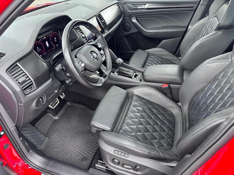 Škoda Kodiaq 2.0 TDI 147kW 4x4 SportLine - fotka 9 z 19