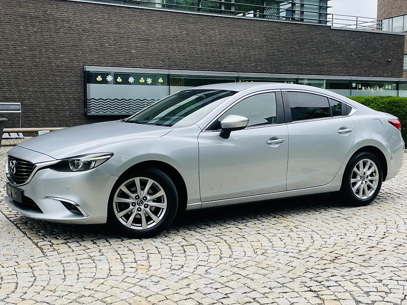 Mazda 6 2.0i AUTOMAT 1MAJITEL SERVISKA - fotka 3 z 45