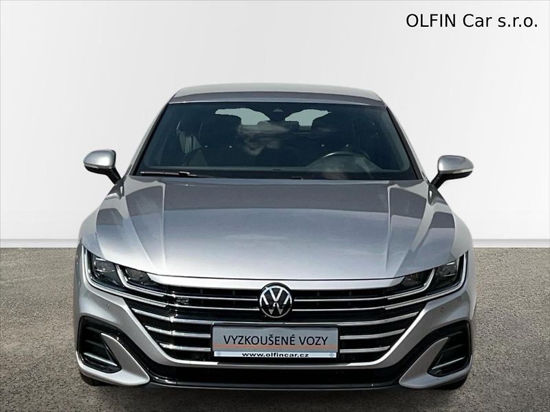 Volkswagen Arteon 2,0 TSi 140kW 7DSG R-line - fotka 4 z 28