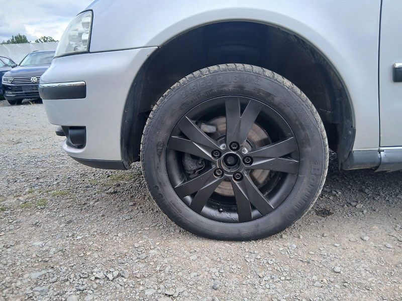 Volkswagen Sharan 2.0 TDI, ALU, 7 míst - fotka 20 z 34