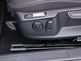 Volkswagen Passat 1,5 TSI DSG Business CZ DPH - náhled 13