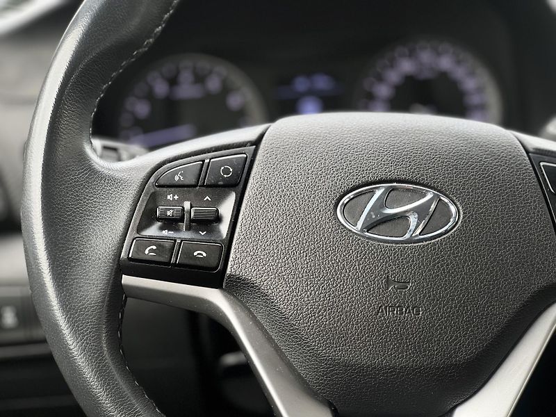 Hyundai Tucson (2020) 1.6 T-GDI 130KW - fotka 11 z 18