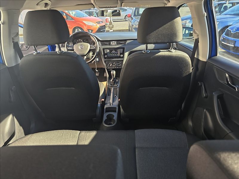 Škoda Rapid 1,2 TSI 66KW klima ALU STK - fotka 25 z 35