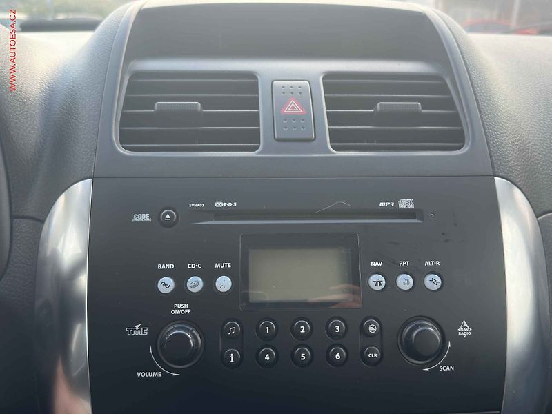 Suzuki SX4 (2009) 1.9 DDIS 4x4, servis.kniha - fotka 13 z 18