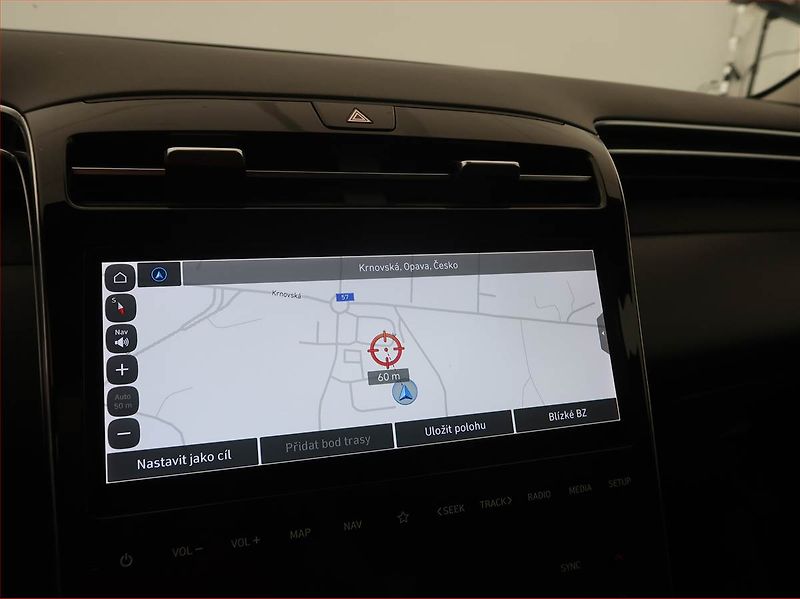 Hyundai Tucson (2022) Premium 1.6 T-GDI HEV - fotka 11 z 16