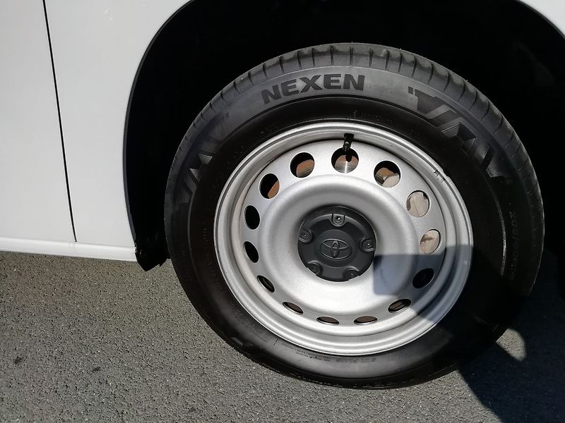 Toyota ProAce CITY 1,5D Active 96kW - fotka 16 z 16