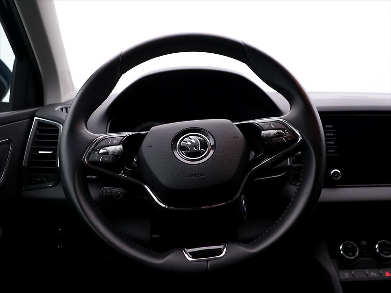 Škoda Karoq 1,5 TSI 110kW Style Plus DPH C - fotka 18 z 34
