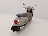 Vespa GTS 125 (2025) E5+ Beige Avvolegente 2025 (sl - náhled 8