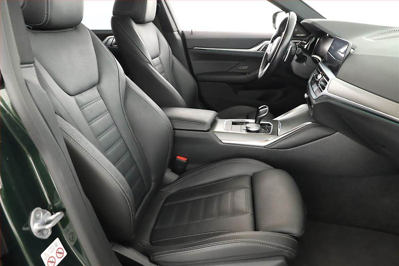 BMW Řada 4 (2021) 430i - fotka 7 z 26