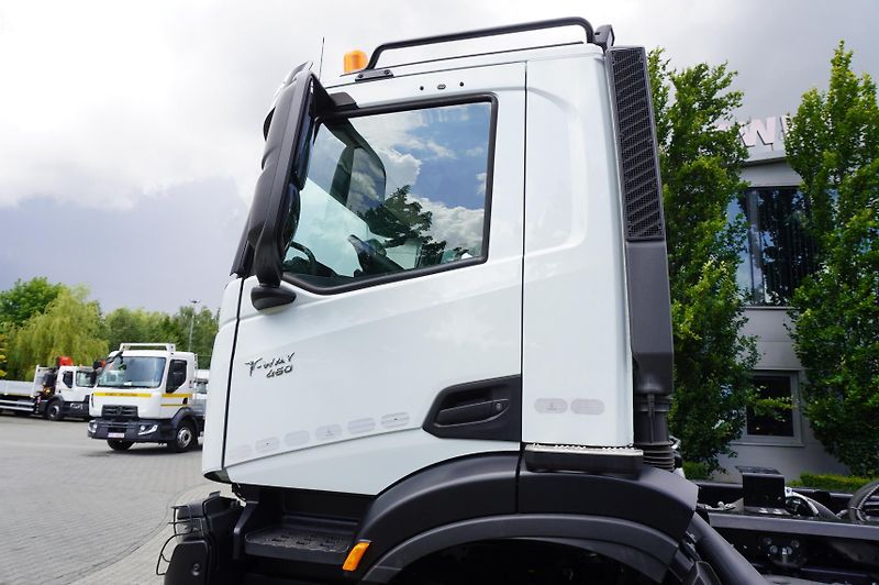 Iveco T-WAY (2026) AD380T46 / 6x4 / 2026 / no mil - fotka 17 z 24