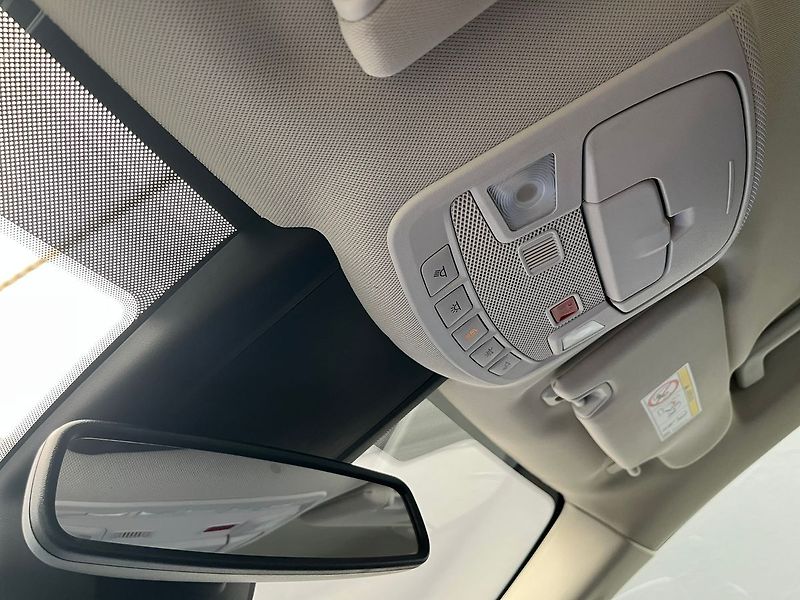 Ford S-MAX 2,5 HEV Titan. 7 míst ZAMLUVEN - fotka 45 z 65
