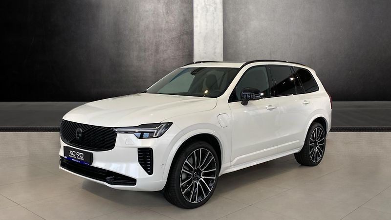 Volvo XC90 (2026) ULTRA BLACK EDITION, T8 AWD, 1 - fotografie inzerátu