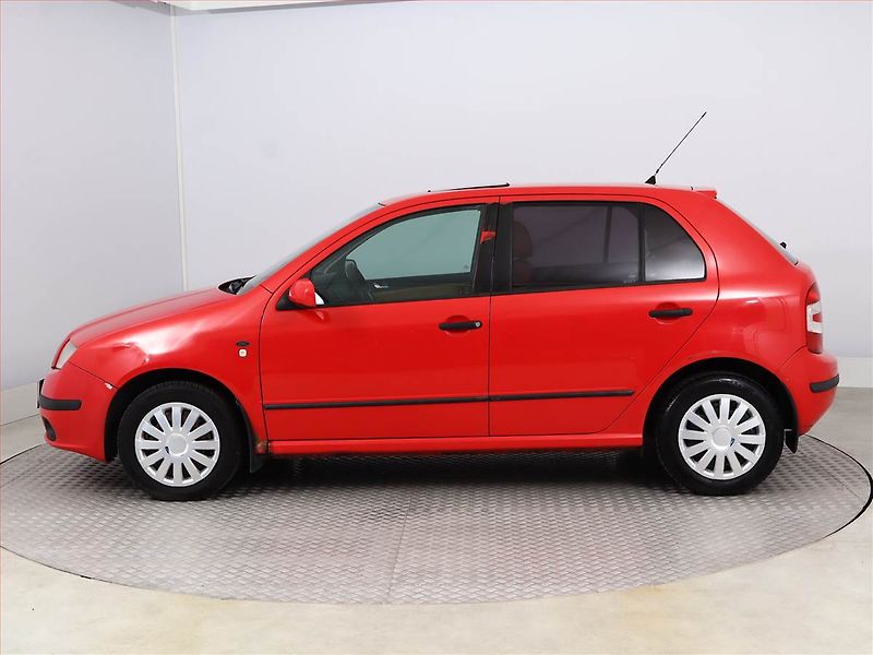 Škoda Fabia (2000) Elegance 1.4 16V, nová STK - fotka 3 z 12