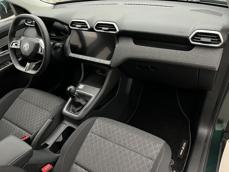 MG ZS 1.5 EXCITE CZ 1.maj. - fotka 20 z 37