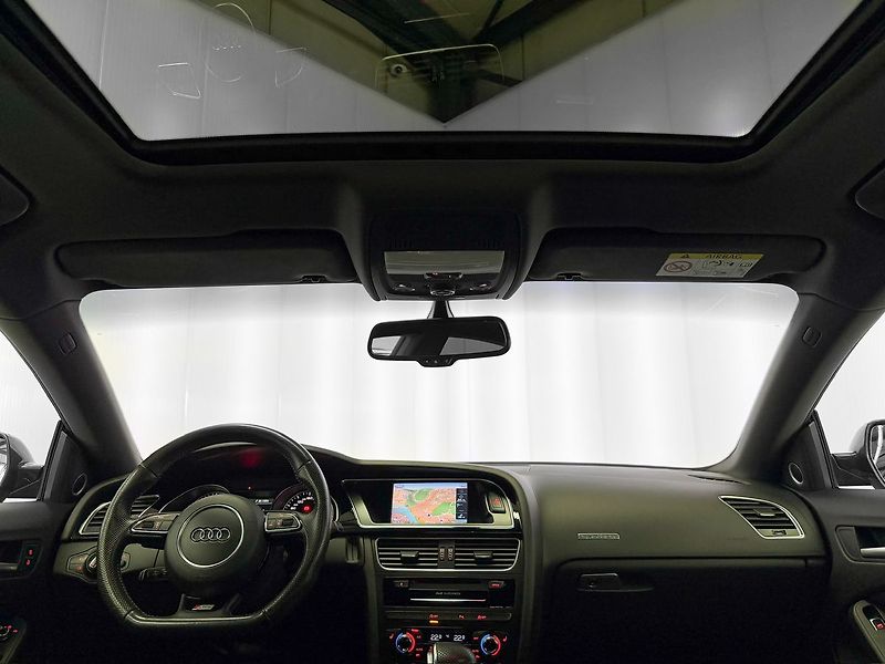 Audi A5 3.0 TDI 180 KW QUATTRO S-LINE - fotka 22 z 27