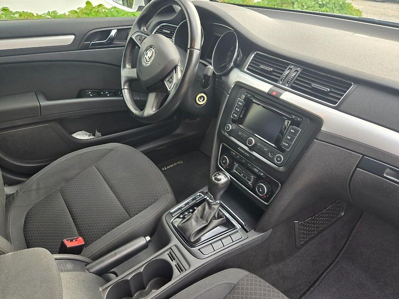Škoda Superb (2015) 2.0 TDI DSG,Rozvody,TOP - fotka 19 z 24