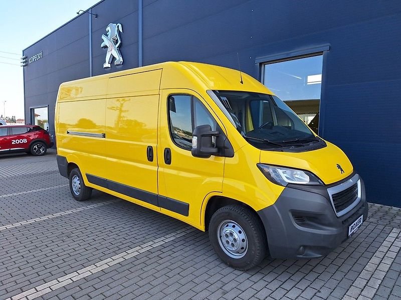 Peugeot Boxer (2017) Furgon 3300 L3H2 BHDi 130k M6 - fotka 5 z 14