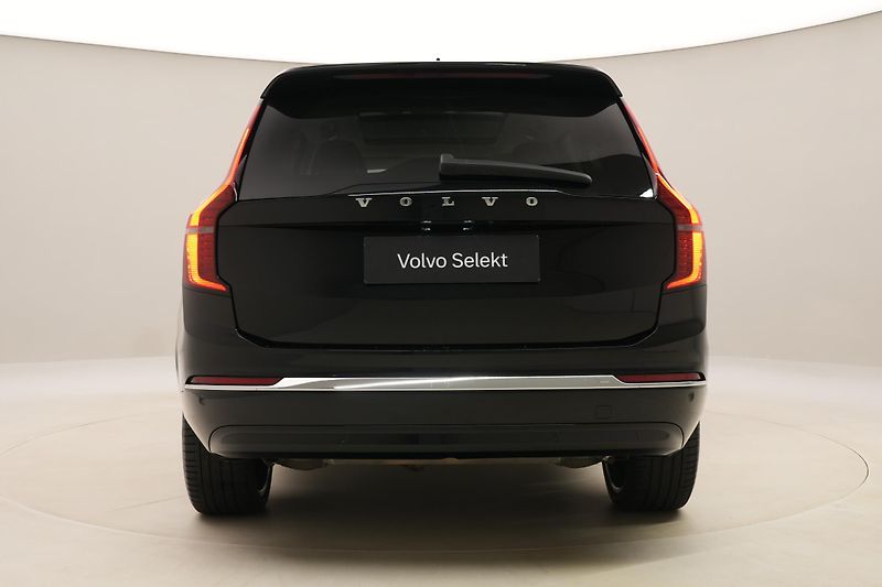 Volvo XC90 T8 AWD RECHARGE ULTRA BRIGHT - fotka 16 z 72