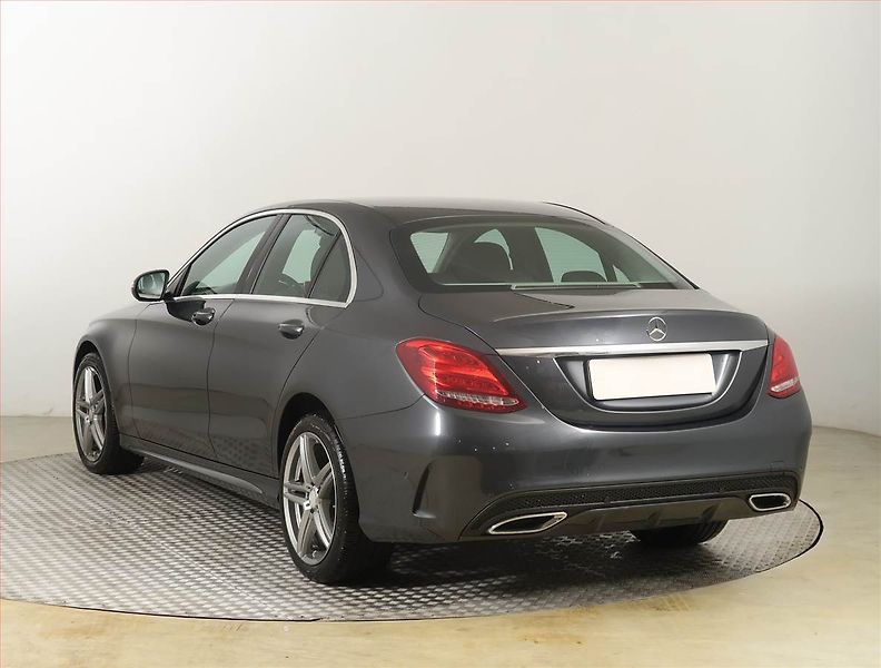 Mercedes-Benz Třídy C (2015) C 220 d 4MATIC , 4X4, Automat - fotka 4 z 22