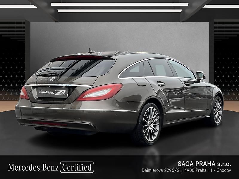Mercedes-Benz CLS 250 d 4MATIC Shooting Brake - fotka 4 z 24