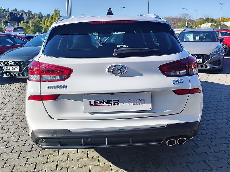 Hyundai i30 1.5 T-GDI/117kW N-Line - fotka 6 z 36