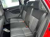 Ford Focus (2010) 1.6TDCi, 66KW, VYHŘ. SEDADLA - náhled 12