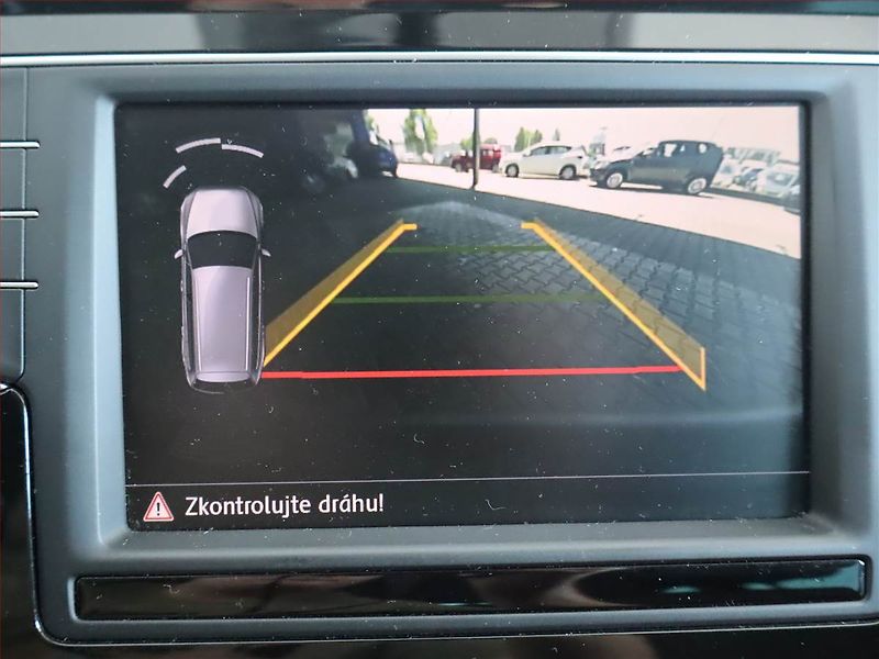Volkswagen Passat (2015) Exclusive 2.0 BiTDI, 4X4 - fotka 23 z 23