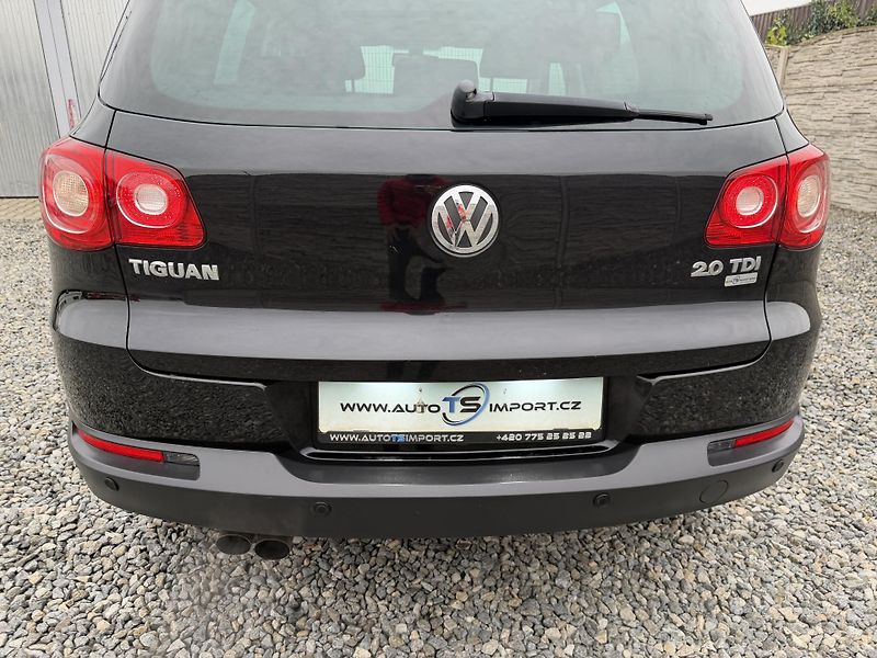 Volkswagen Tiguan 140PS 4x4 DSG PANORAMA - fotka 39 z 158
