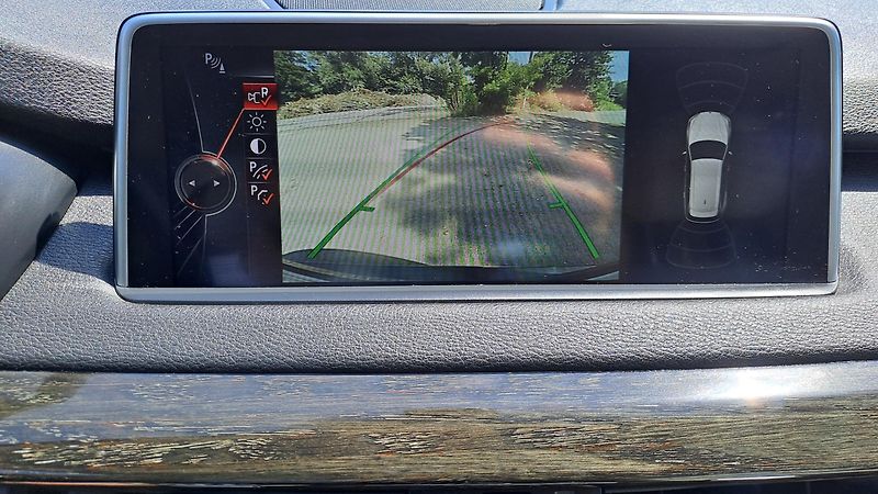BMW X5 3.0 xDrive 30D - fotka 32 z 32