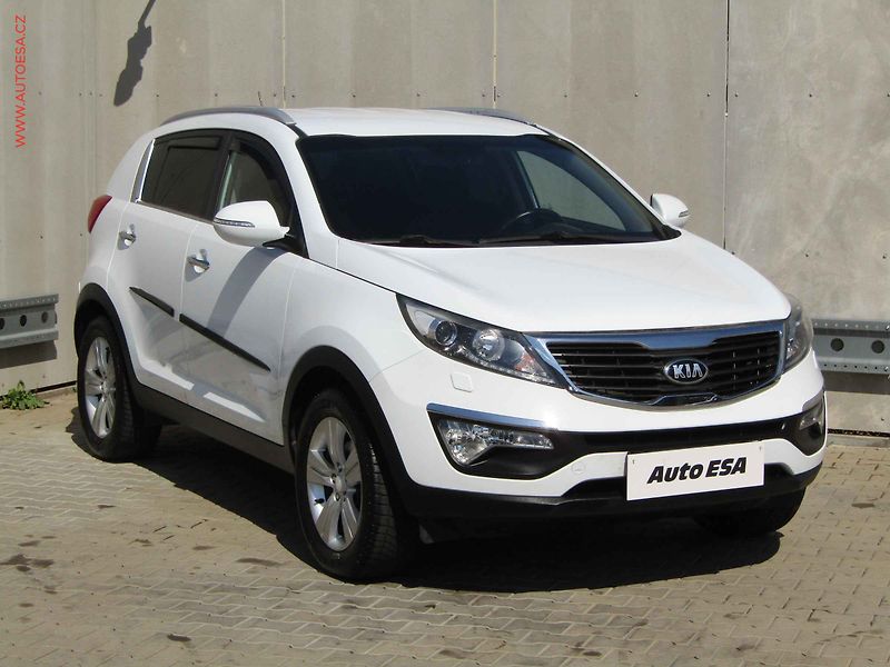 Kia Sportage (2012) 1.6 GDi, xenon, AC - fotografie inzerátu