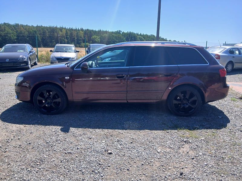 Seat Exeo ST, 2.0 TSI, 200 PS, 6 kvalt. - fotka 16 z 43