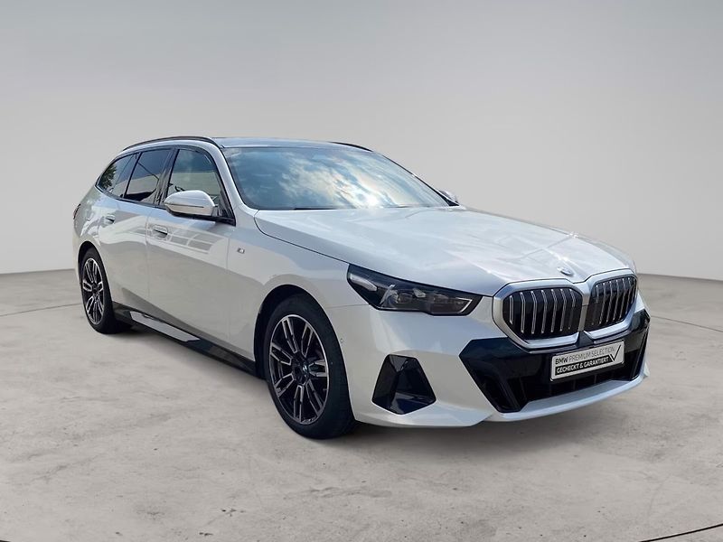 BMW Řada 5 520d xDrive M-Sport Pano Venti - fotka 3 z 24