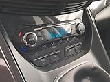 Ford Kuga (2015) 2.0 TDCi, 4X4, Kůže, Navi - náhled 13