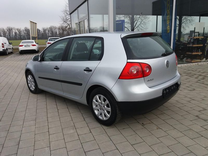 Volkswagen Golf 1.4TSi,103kW,DSG,DIG.KLIMA! - fotka 6 z 21