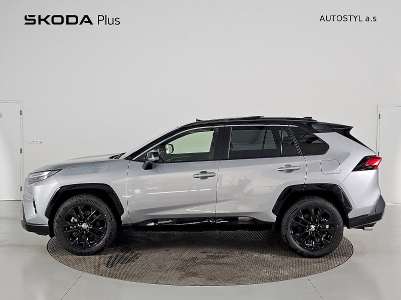 Toyota RAV4 (2025) 2.5HEV 222k 4x4  SELECTION SKY - fotka 3 z 24