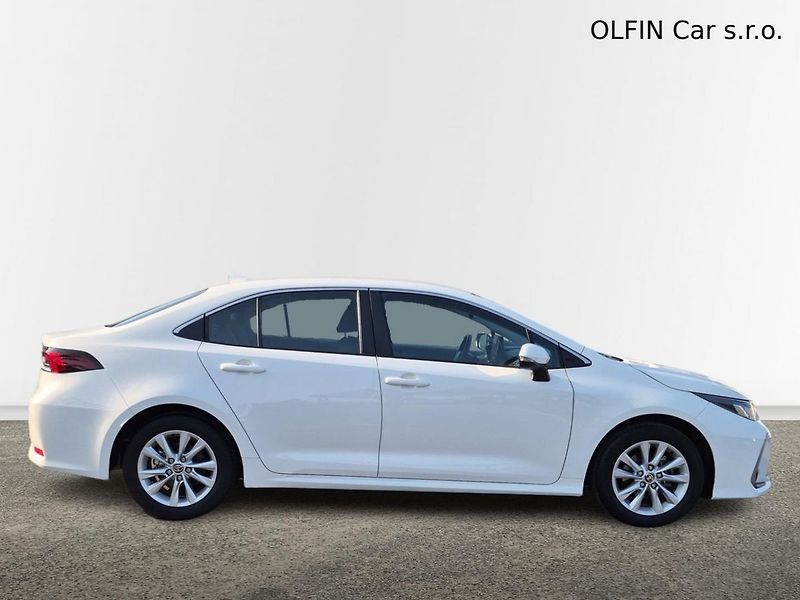 Toyota Corolla Comfort  1,5 92 kW SD - fotka 6 z 24