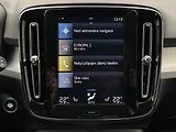 Volvo XC40 T3 MOMENTUM CZ 1.maj - náhled 23