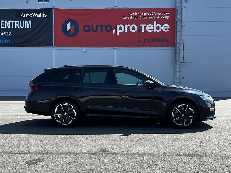 Škoda Octavia 1,4TSI iV RS 180kW DSG DPH - fotka 3 z 26