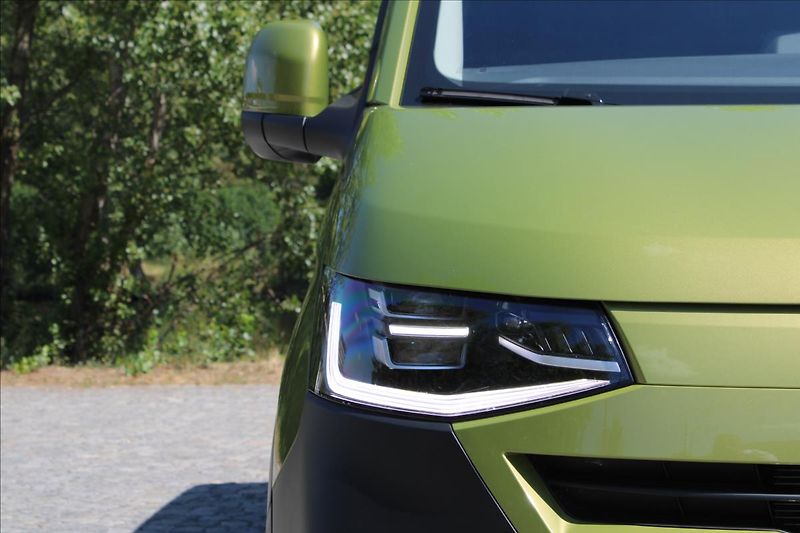 Volkswagen Caravelle 2.0 TDI L/DSG/ZÁR/DPH/CZ - fotka 38 z 45
