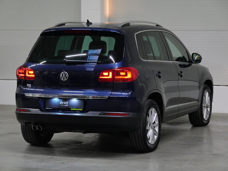 Volkswagen Tiguan - fotka 2 z 25