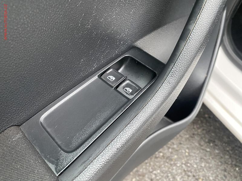 Škoda Fabia (2022) 1.0 TSi, ČR, Ambition - fotka 14 z 17