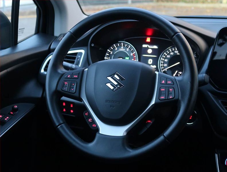 Peugeot 3008 (2025) Allure 1.2 MHEV - fotka 17 z 18