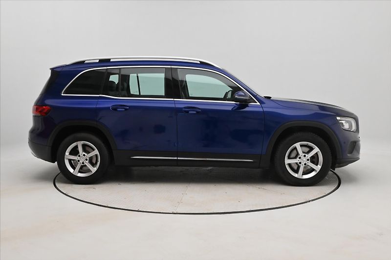 Mercedes-Benz GLB 2,0 220d 140kW 4MATIC Záruka a - fotka 4 z 31