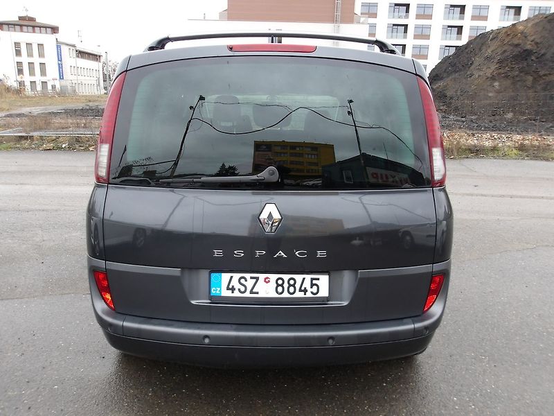 Renault Espace 2,0DCi 110kW 2 x ALU KOLA - fotka 10 z 36