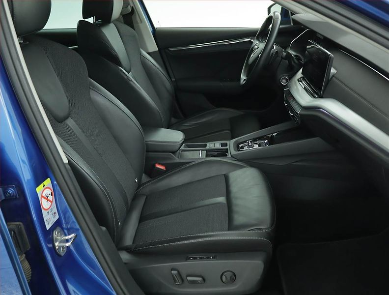 Škoda Octavia (2023) Style 2.0 TDI - fotka 9 z 19